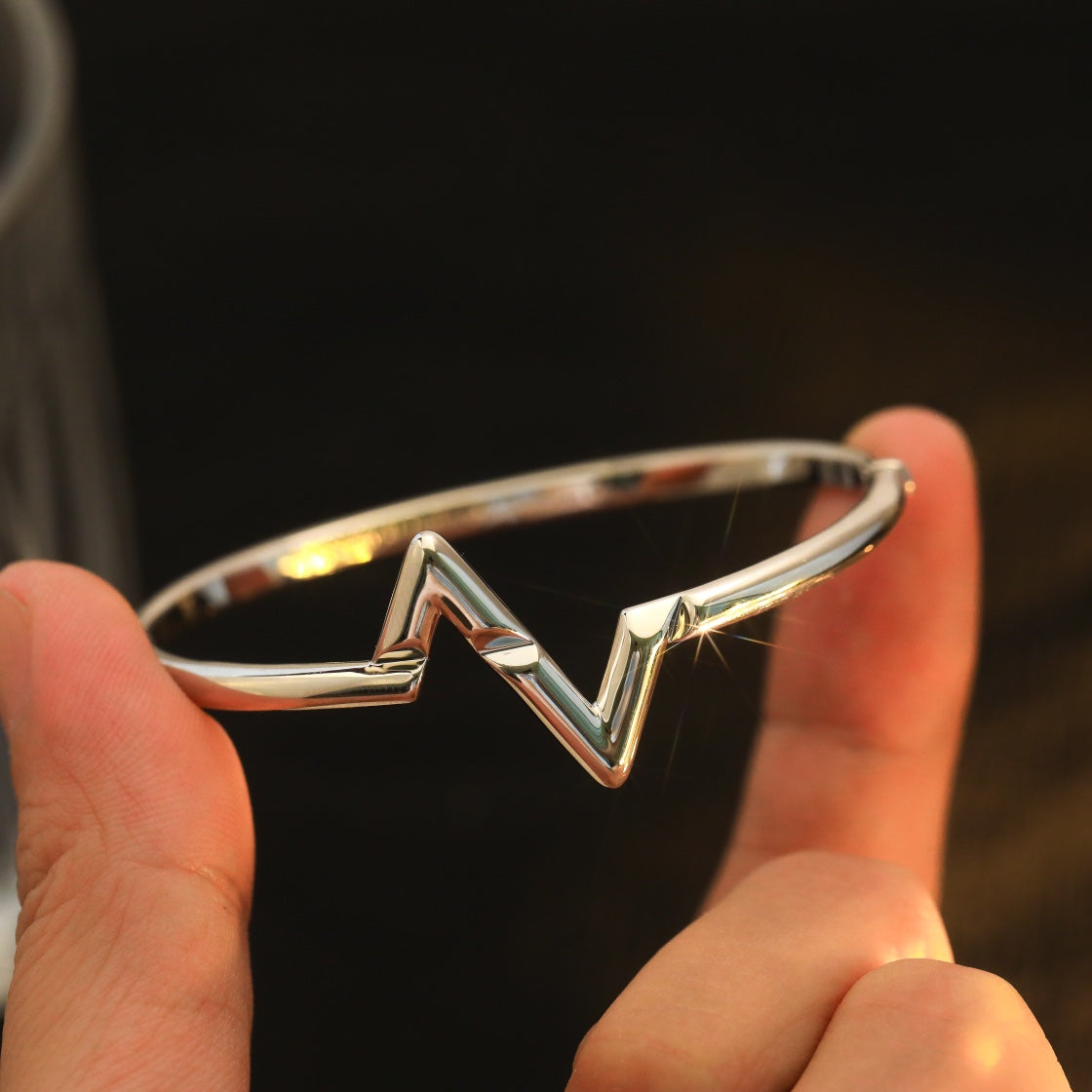 LOUIS VUITTON VOLTE UPSITE DOWN BRACELET