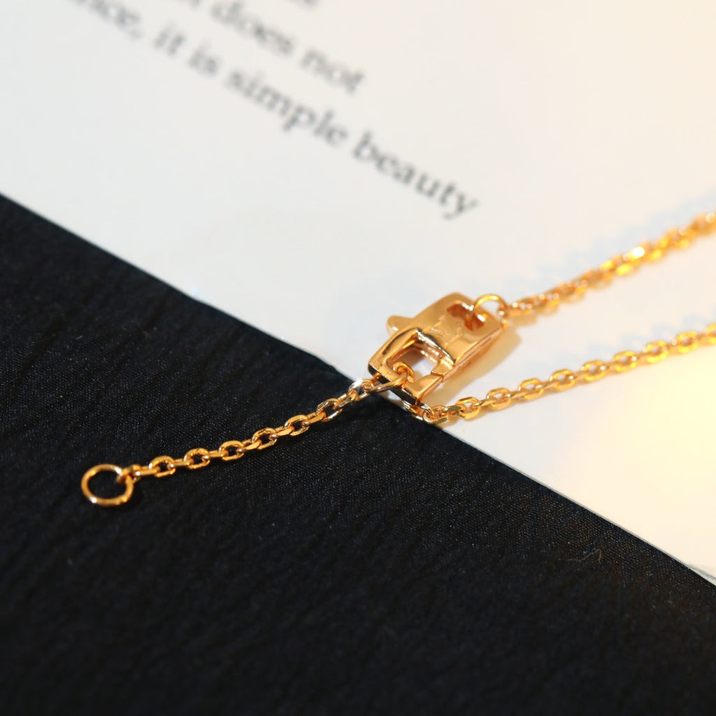 LOUIS VUITTON STAR AND SUN DIAMOND PINK GOLD NECKLACE