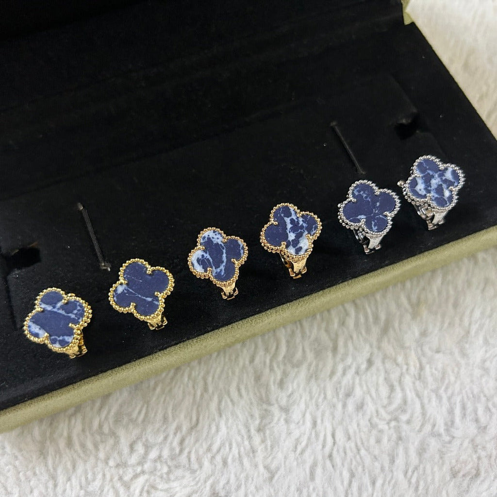 VCA CLOVER PIETERSITE MEDIUM STUD EARRINGS