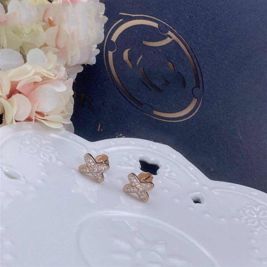 CHAUMET JEUX DE PINK GOLD DIAMOND EARRINGS