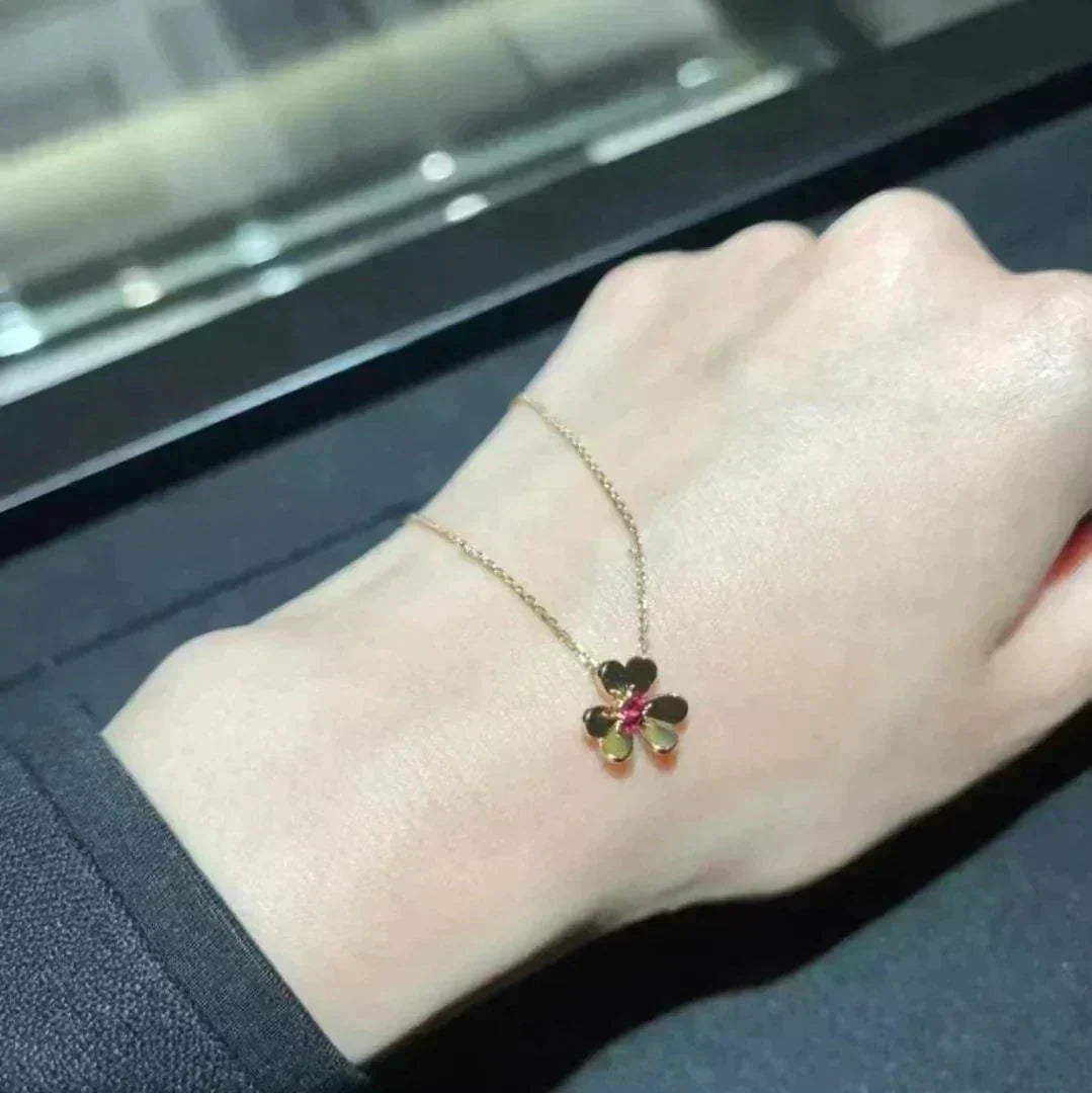 VCA FRIVOLE GOLD FLOWER NECKLACE