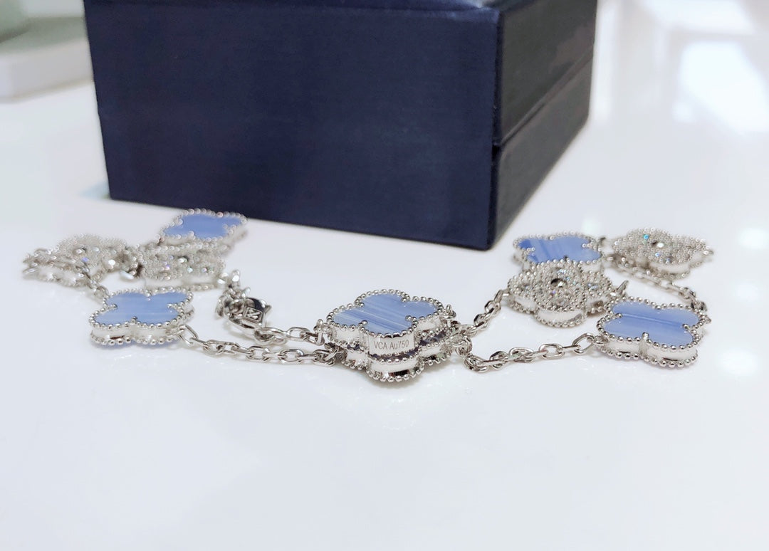 VCA CLOVER 10 MOTIFS CHALCEDONY DIAMONDS SILVER NECKLACE